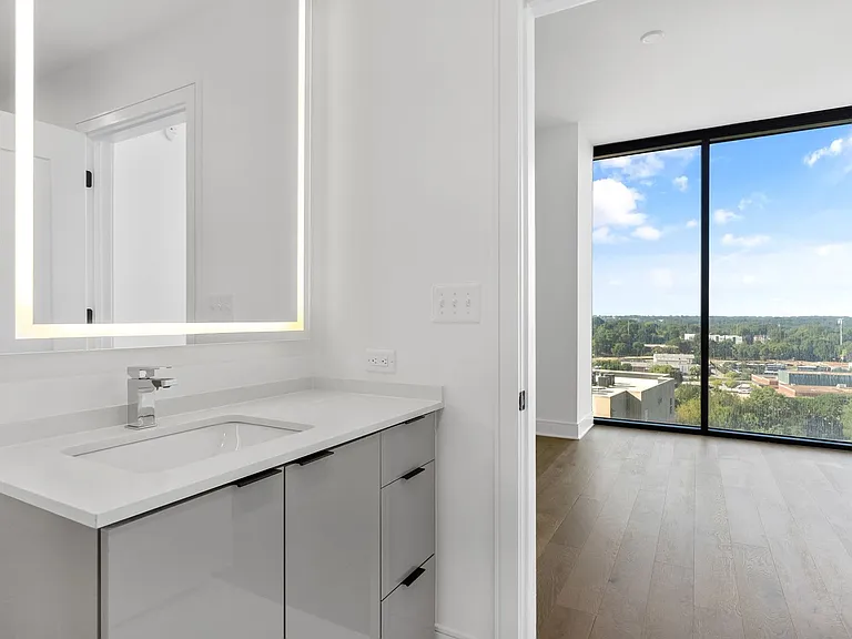 Seven88 West Midtown — Photo 48