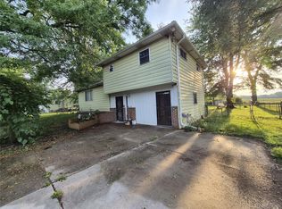 8373 Gale Rd, Otisville, MI 48463