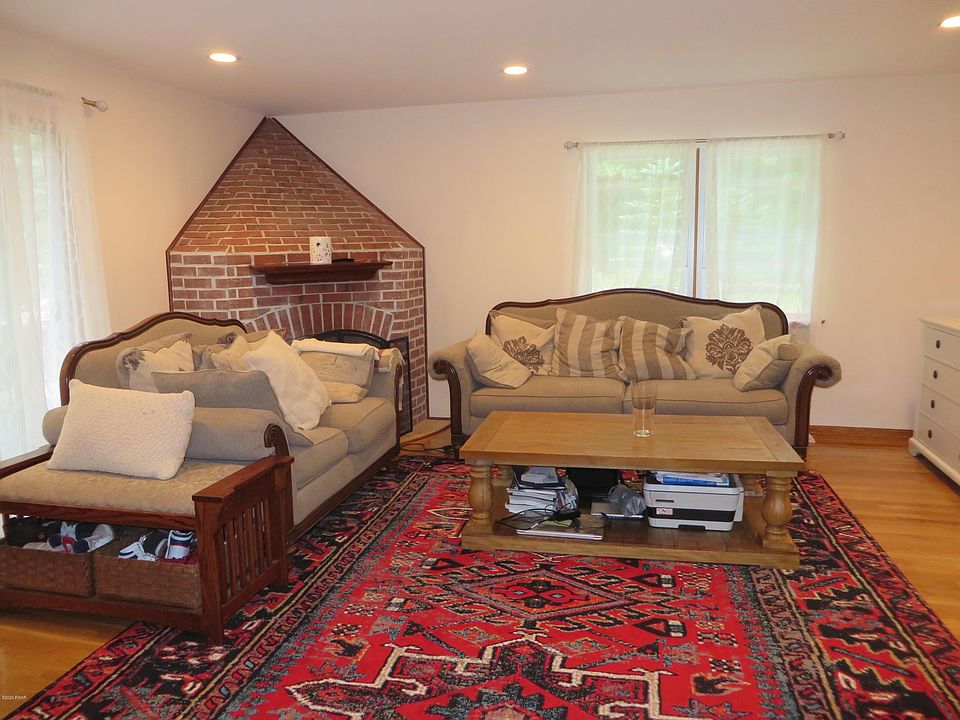 100 Pine Dr Shohola, PA, 18458 Apartments for Rent Zillow