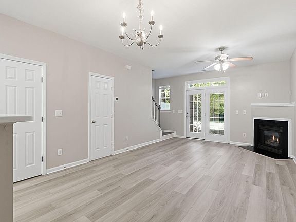 4th image of 8251 Martello Ln