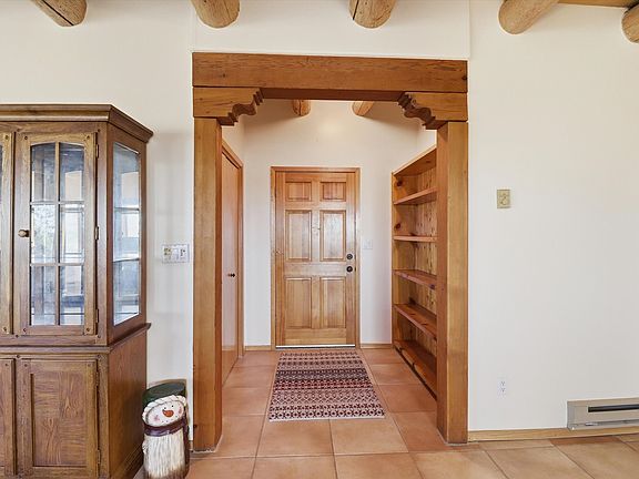 3rd image of 19 Aventura Rd