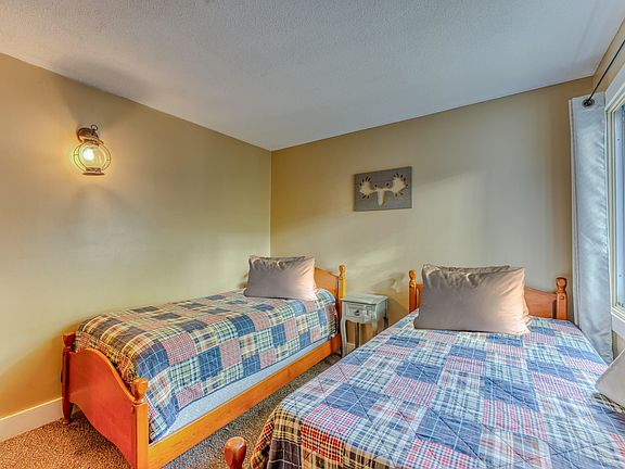 5th image of 28-1 Condo Road #1