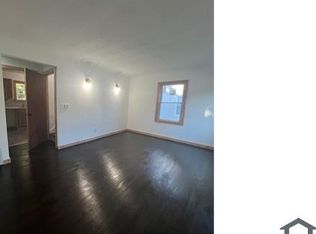 19819 Harvard Ave, Beachwood, OH 44122