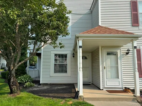 161 Fairview Circle, Middle Island, NY 11953