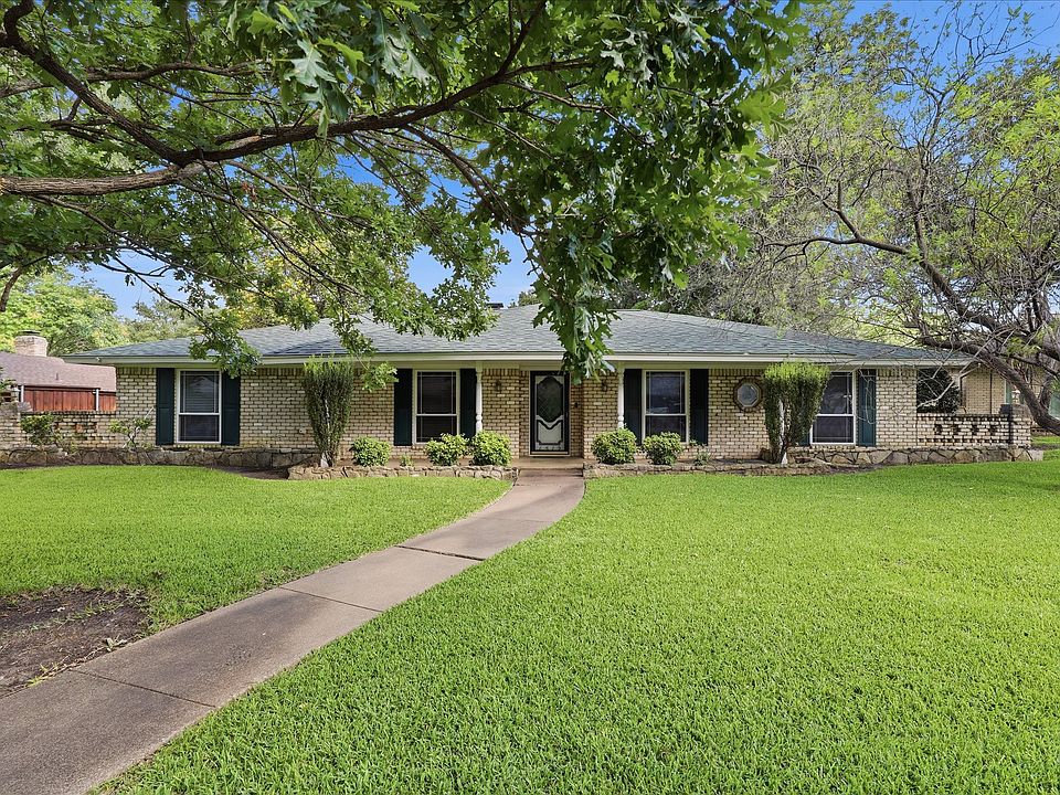 1st image of 1512 Cliffbrook Dr