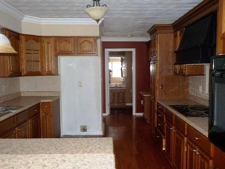 4th image of 434 E Dorton Blvd
