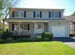 448 Walnut St, Nutley, NJ 07110