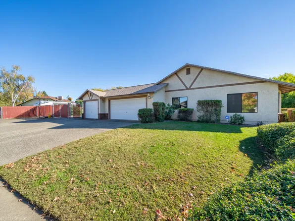 4323 Carlow Way, Redding, CA 96001