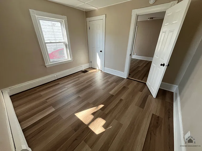77 North St — Photo 13
