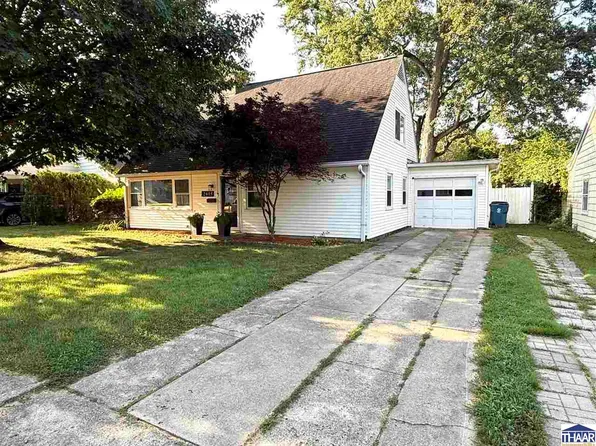 2615 Mariposa Dr, Terre Haute, IN 47803