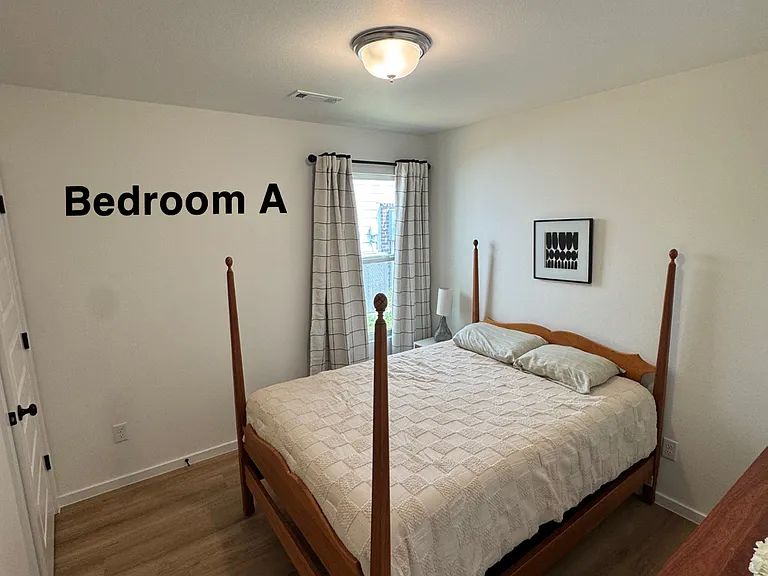 690 Kendra St — Photo 8