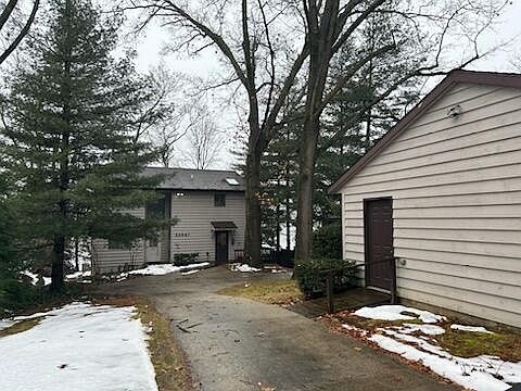 4th image of 32647 Cable Dr