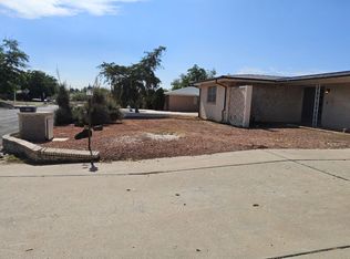 2535 Desert Dr, Las Cruces, NM 88001