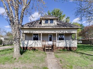 2414 Wilson St NE, Menomonie, WI 54751