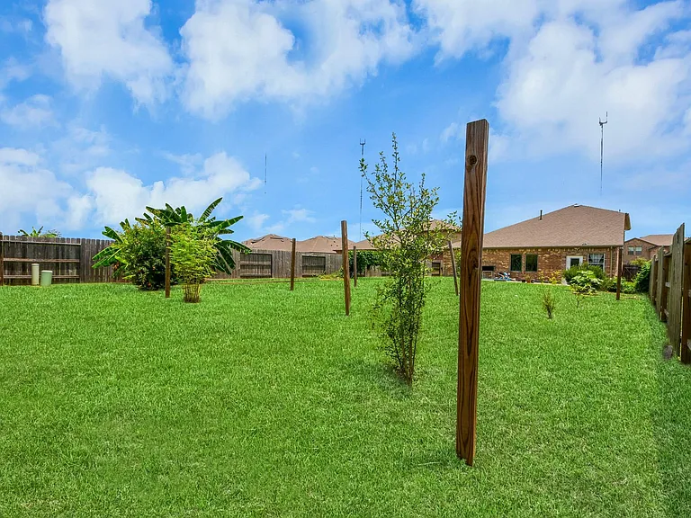 3630 Telford Ln — Photo 41