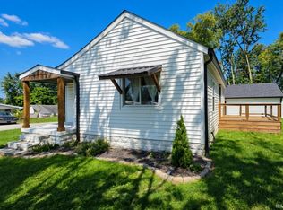 7661 E Scott St, Dugger, IN 47848