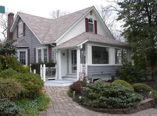 15 May Pl, Neptune, NJ 07753