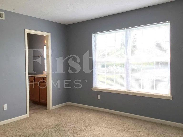 10703 Regis Ct — Photo 17