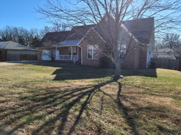 916 Daytona Drive, Lebanon, MO 65536