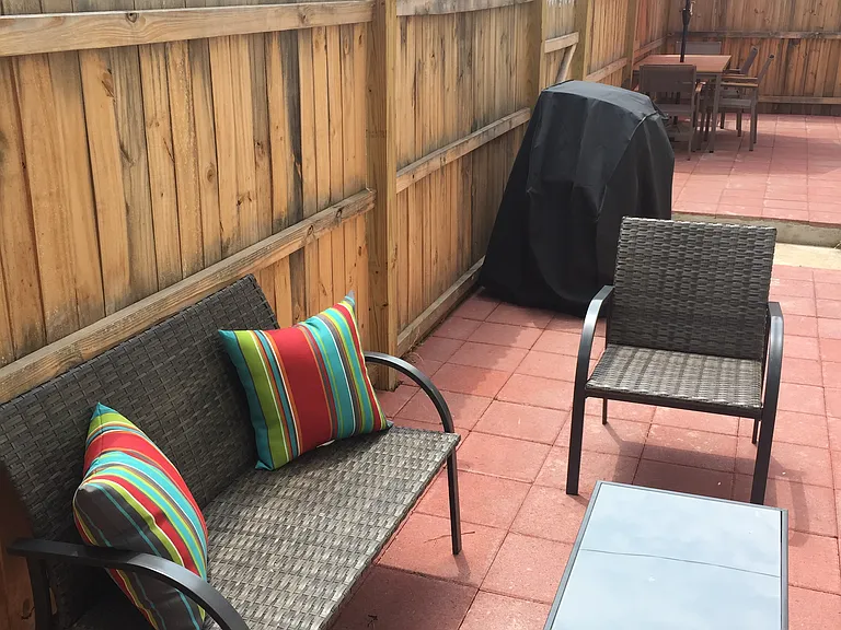 1613 F St NE #2 — Photo 10