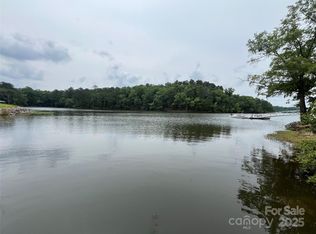 1249 Screech Owl Rd, Camden, SC 29020