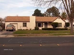 2nd image of 1633 1st St