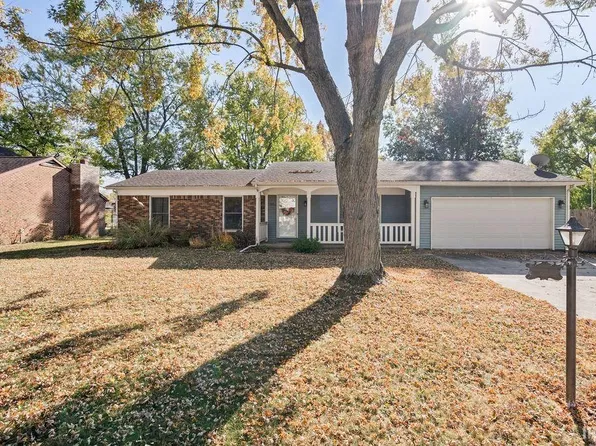 813 Williamsburg Dr, Kokomo, IN 46902
