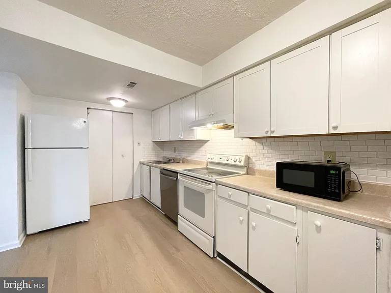 7197 Cimarron Ct #A — Photo 7