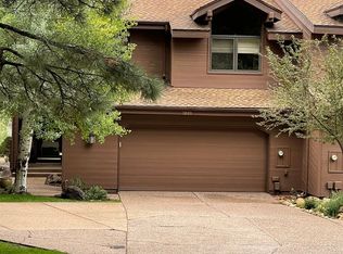1001 N Lakepoint Way, Flagstaff, AZ 86004