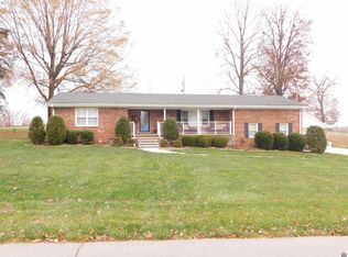 208 Maple Ave, Calvert City, KY 42029