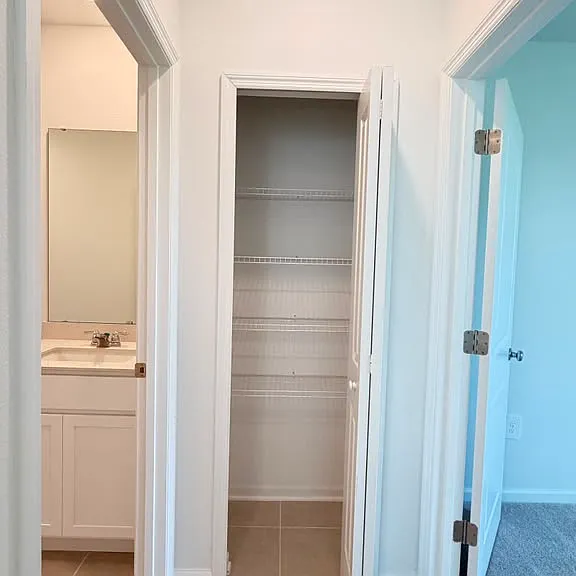 3375 Alexander Dr — Photo 21