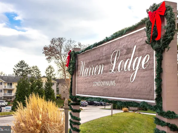 12 Warren Lodge Ct APT 2D, Cockeysville, MD 21030