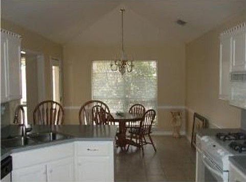 4th image of 9865 Deep Woods Dr