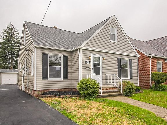 3rd image of 613 Tuxedo Ave