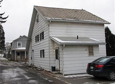 Building Photo 3