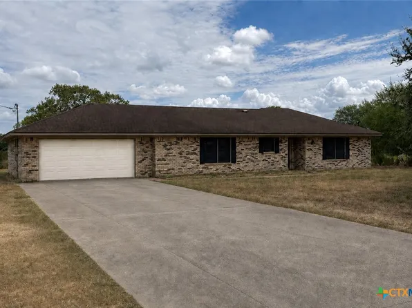 606 Chaparral Dr, Victoria, TX 77905