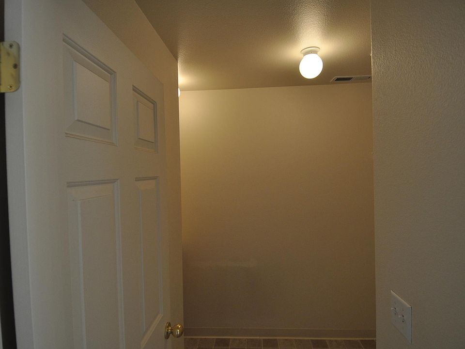 1st image of 16529 NE 19th St