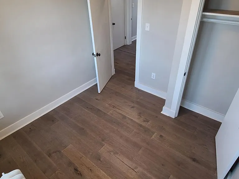 6340 Crombie St — Photo 14