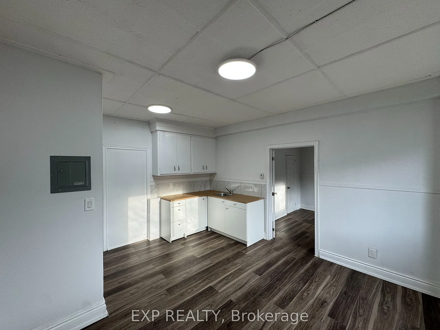 1 bed, $1,300 — Photo 3