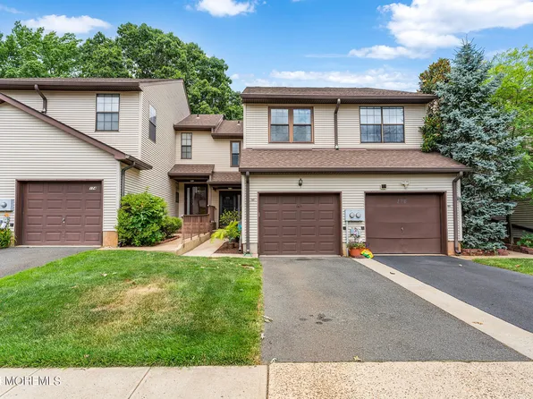 175 Longwood Drive, Manalapan, NJ 07726