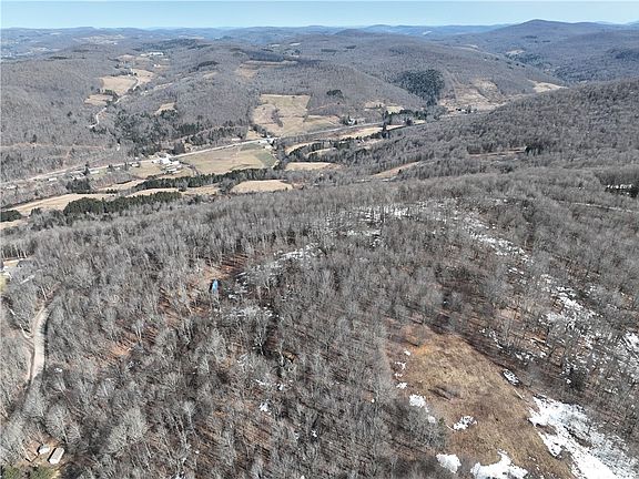 3rd image of Huska Rd