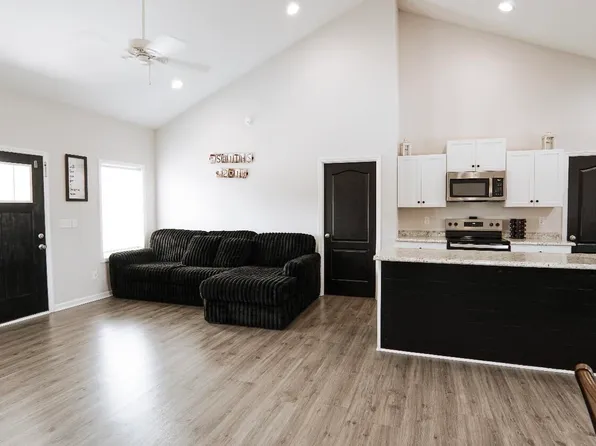 150 Reba Dr, Whitwell, TN 37397