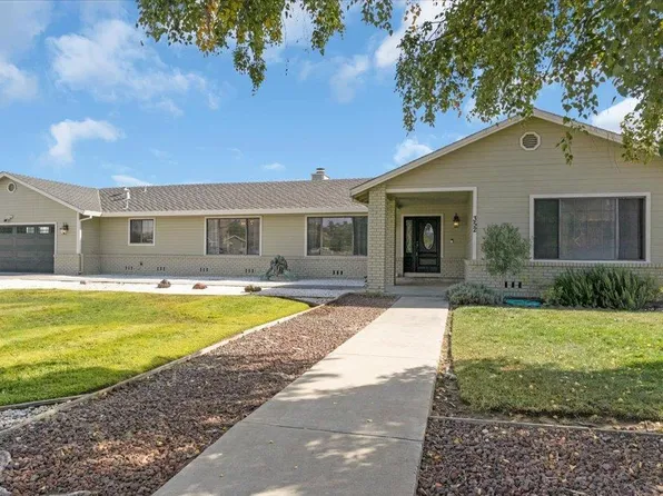 352 Cowden Rd, Hollister, CA 95023