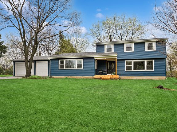 2nd image of 6220 Crescent Dr