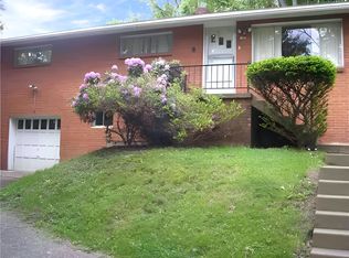 275 McCoy Rd, Mc Kees Rocks, PA 15136