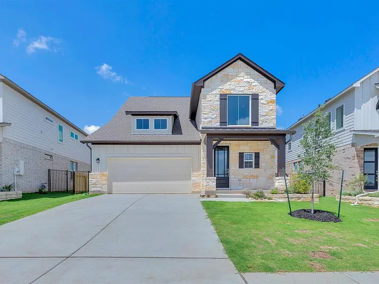 324 Amista Dr — Photo 4
