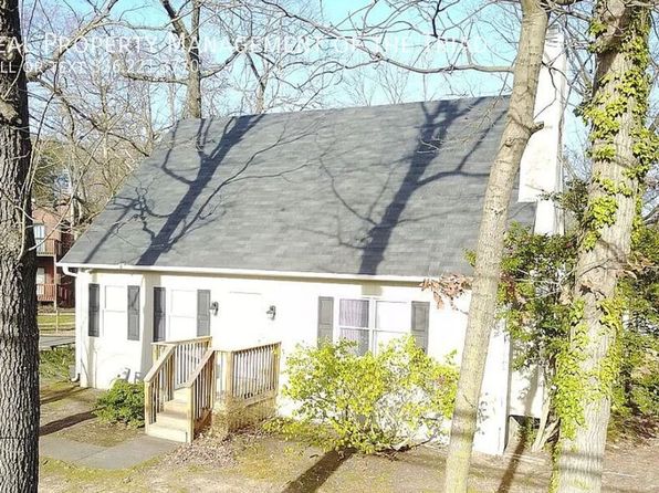 1349 Brookwood Dr