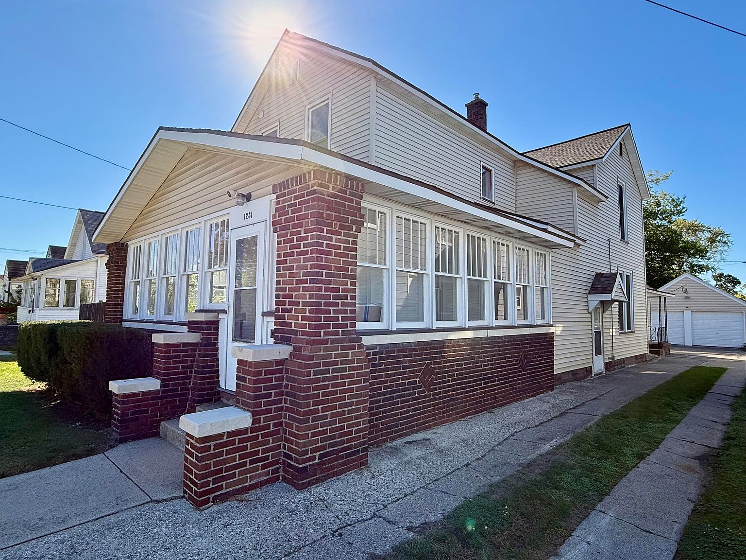 1231 Sanford St, Muskegon, MI 49441 | Zillow