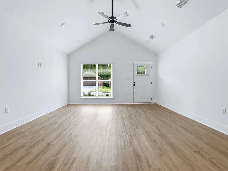 13501 Teton Dr — Photo 12