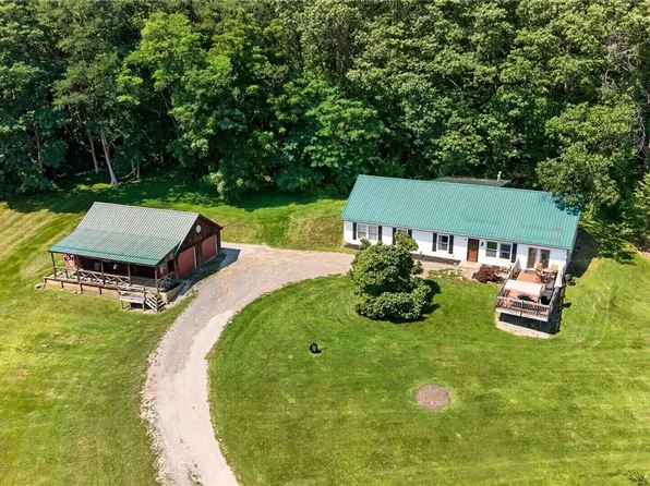 4700 Deuel Rd, Canandaigua, NY 14424